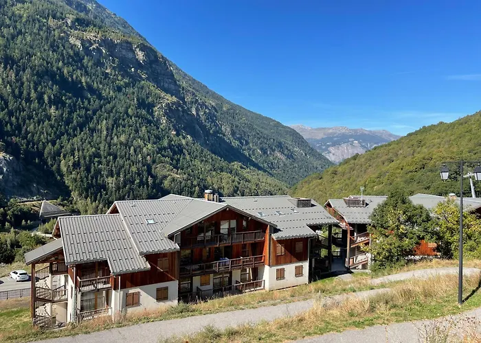 Appartement Chaleureux Au Ski Avec Piscine