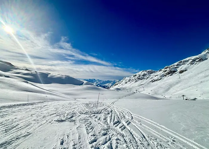 Appartement Chaleureux Au Ski Avec Piscine